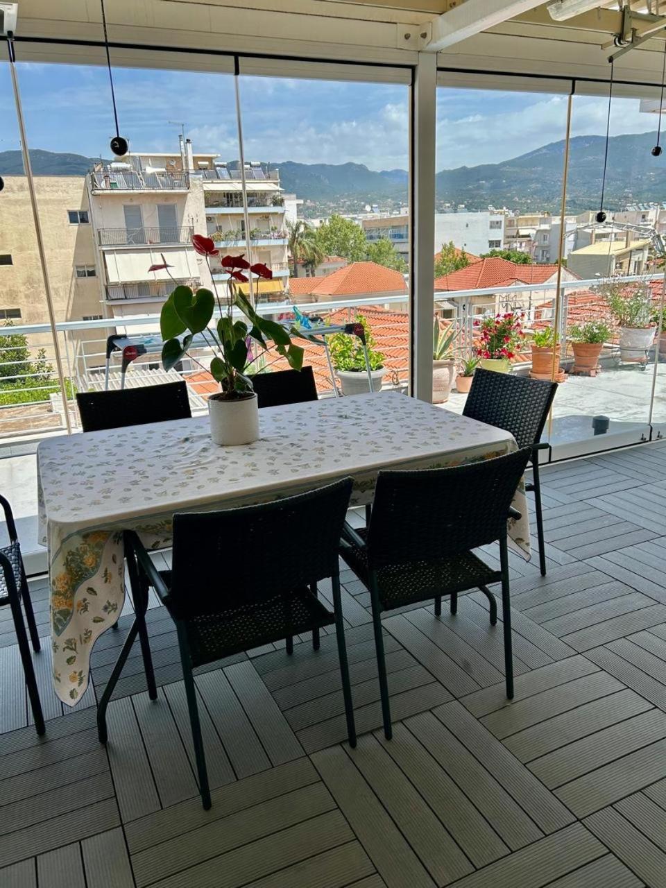 Myrto Luxurious Top Floor Studio 칼라마타 외부 사진